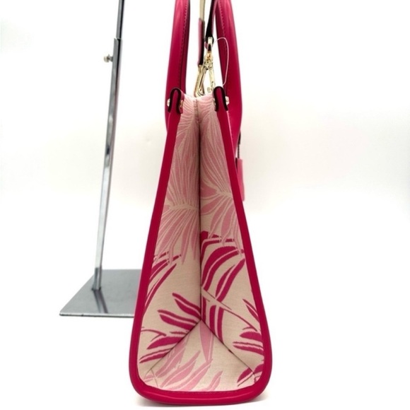 Michael Kors Medium Mirella Tote Bag
Electric Pink Multi Leather - Picture 4 of 11